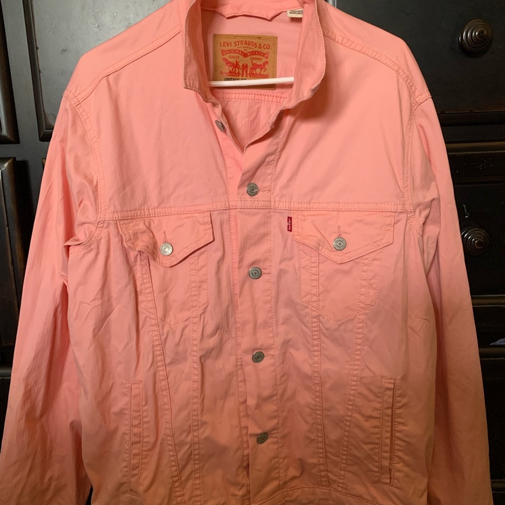 Levi's Vintage Fit Peach n Cream Denim Jacket Large